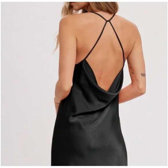 NWT The Blu Ivy Women's Black Satin Mini Cocktail Dress - Large - Picture 2 of 14